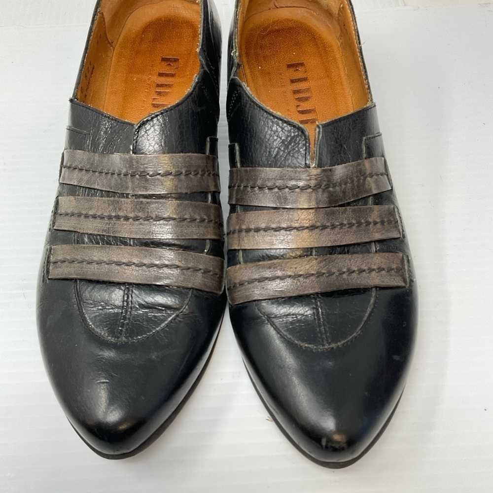 FIDJI women’s black Leather Loafers EU 39 US 8 grey strap low heel